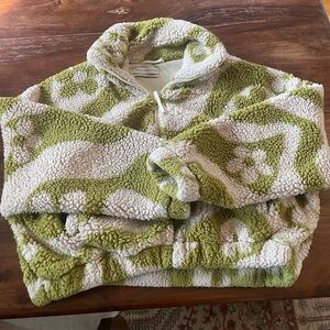 Urban Outfitters fleece jacket. Perfect condition, hardly worn. Size XS